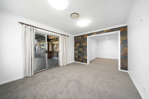 Highly Desirable Family Home In Prime Suburb - Photo 1