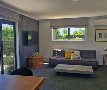 CAMBRIDGE UNIT - ALL EXPENSES INCLUDED IN RENT - Photo 1