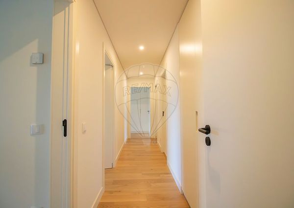 Apartamento T4 em Lisboa