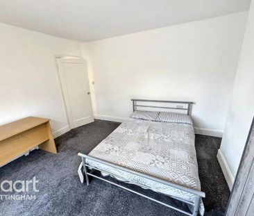 1 bedroom in a house share to rent - Photo 3