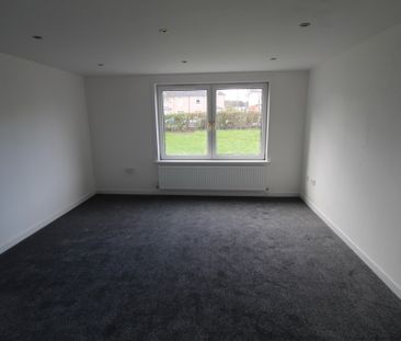 1 Bedroom Property To Rent - Photo 3