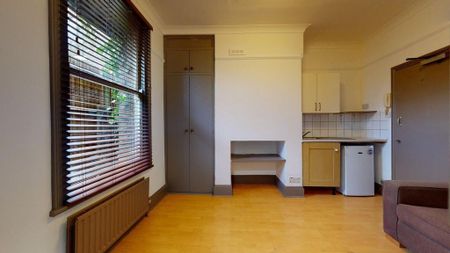 Studio to rent - Photo 4