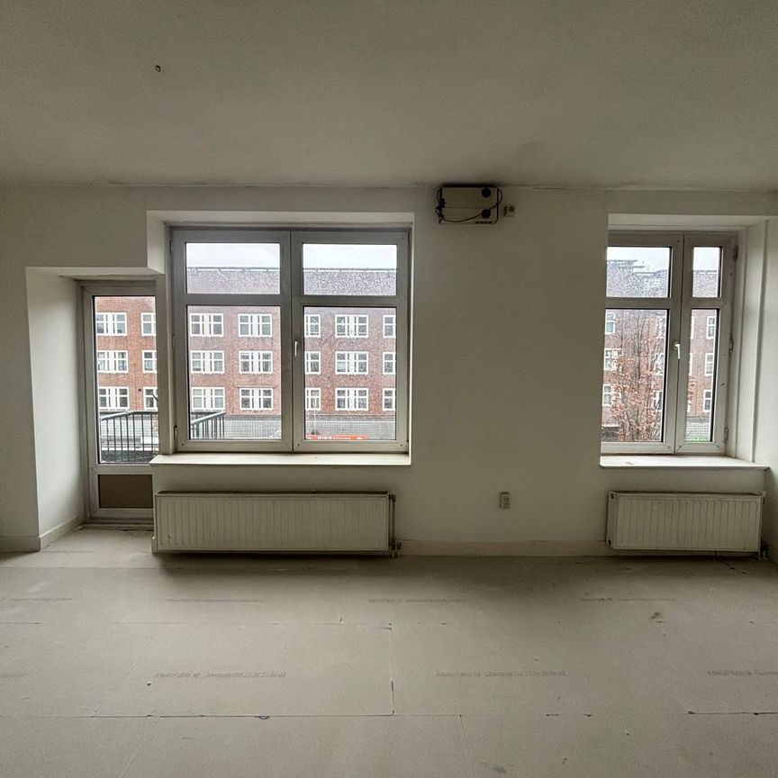 Appartement te huur: Jan Evertsenstraat 79-2 1057 BR Amsterdam - Foto 1