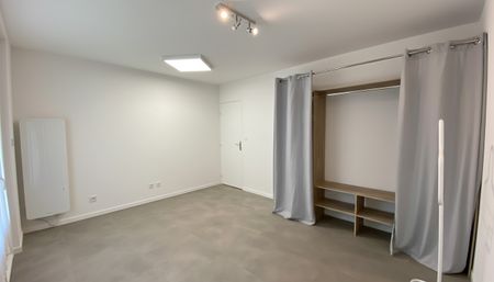 Location Appartement 3 pièces 82m² ANGERS 49000 - Photo 5