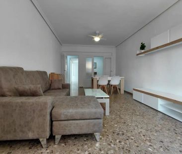 Piso de alquiler en Carrer de la Caritat, Centro - Photo 5