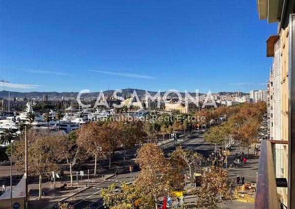 Amazing 1 Bedroom Penthouse with Views of Barcelona