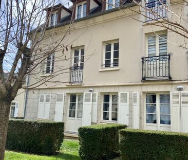 Appartement F2 SENLIS avec parking - Photo 4