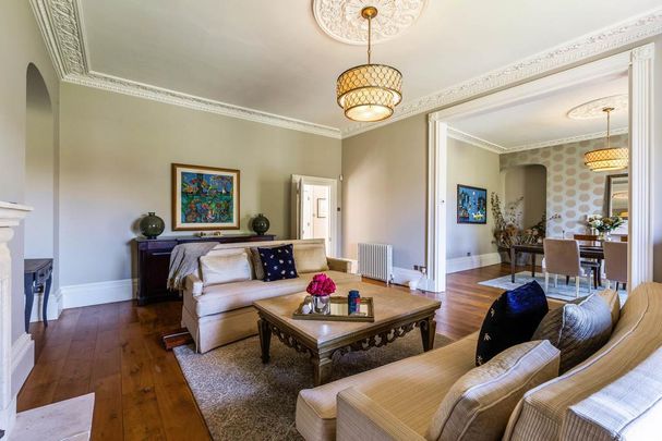 6 bedroom manor house to rent - Photo 1