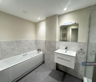 1 bedroom flat to rent - Photo 6