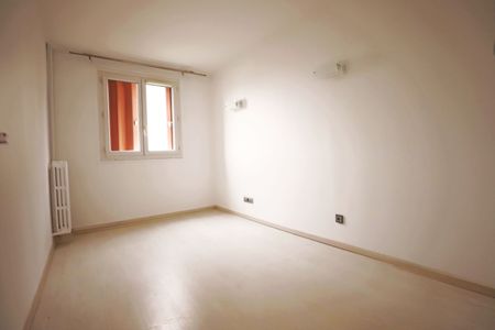 Location Appartement 3 pièces 53m² VINCENNES 94300 - Photo 3