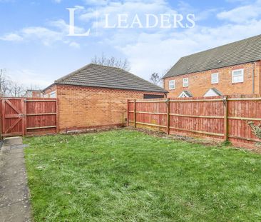 3 bedroom house to rent Thames Way, Hilton, Derby, Derbyshire, DE65 - Photo 3