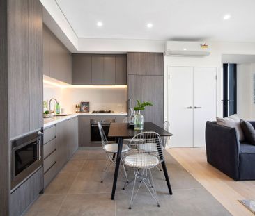 Modern One Bedroom Apartment - Photo 4