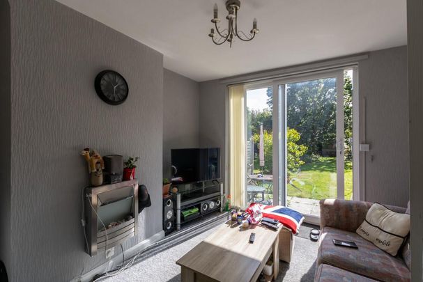 2 bedroom ground floor maisonette to rent - Photo 1