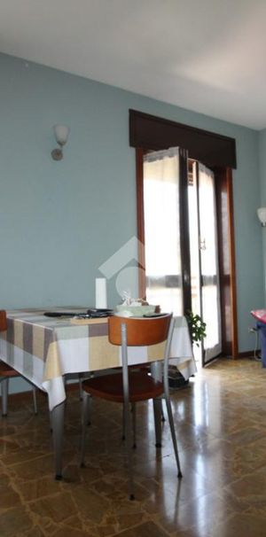 Bilocale in affitto - Photo 2