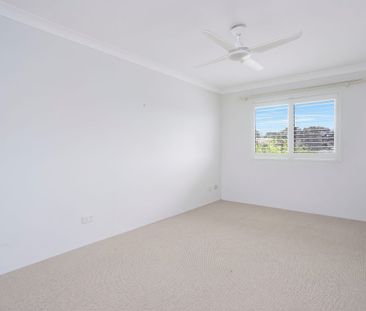 Penthouse Style Apartment - Photo 4