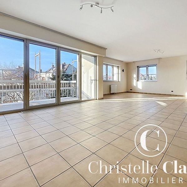 Appartement - BISCHHEIM - 116m² - 2 chambres - Photo 1