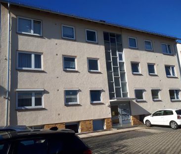 Schön geschnittene 2 ZKB Wohnung, 2. OG mit Balkon - Foto 1