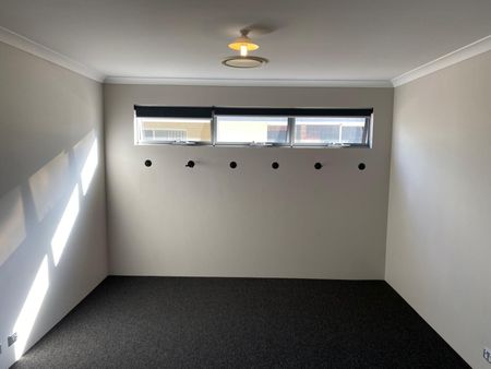 Modern Comfort Meets Coastal Living - Photo 2