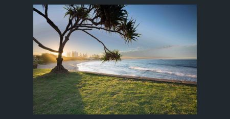 Coastal Living Meets Resort Luxury - Photo 3