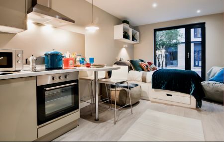 Premium Bigger Studio - Castle View Own Terrace - Photo 2