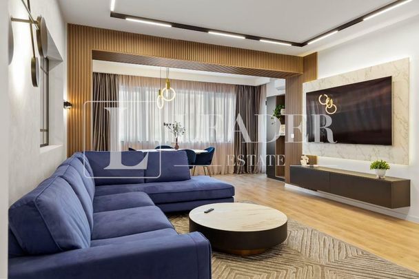 Apartament Modern cu 4 Camere - Photo 1