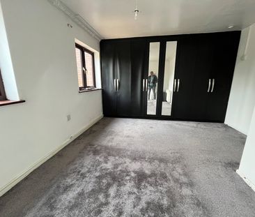 2 Bed Terraced House, Elmgrove Crescent, HA1 - Photo 6