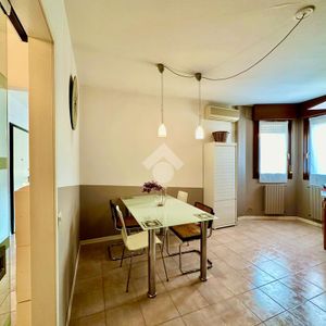 Trilocale in affitto - Photo 2