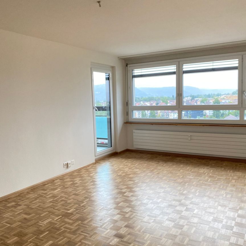 3.5-Zimmerwohnung mit grossem Balkon und Fernsicht - Photo 1