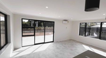 CAMBRIDGE - 2 BEDROOMS - Photo 4