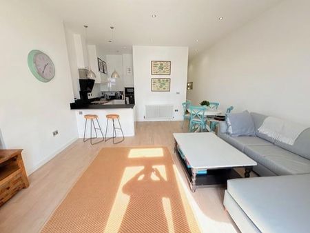 1 bedroom apartment to rent - Photo 4