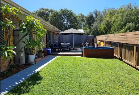 City Beach - Photo 5