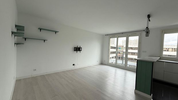 2 PIECES - CHATOU, - Photo 1