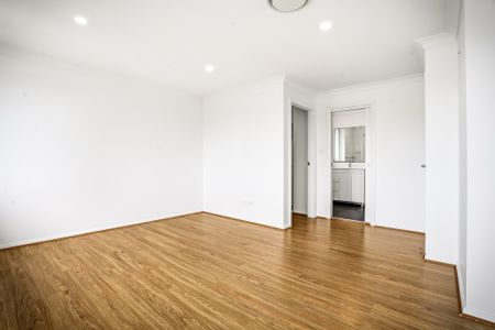 1/30 Napier Street, Rooty Hill NSW 2766 - Townhouse For Rent | Domain - Photo 3