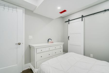 For Lease - 141 South Edgely Avenue Unit# LOWER, Toronto, Ontario - Photo 5