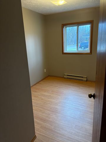 For Lease - 28 Absalom Street Unit# 1, South Bruce, Ontario - Photo 3