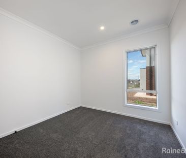 8 Vitales Way, Diggers Rest, VIC 3427 - Photo 4