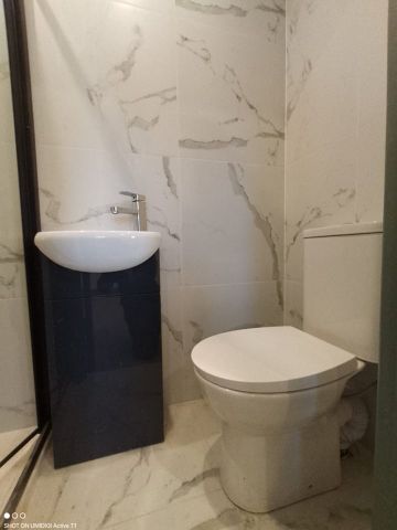 Studio Flat, Putney Hill, SW15 - Photo 4