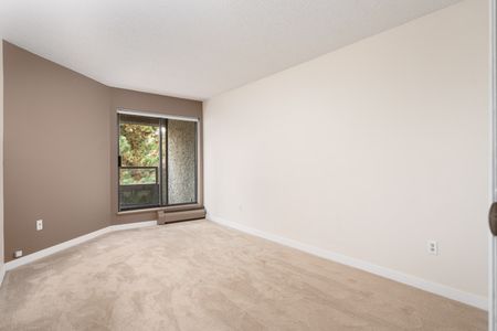 8460 Ackroyd Rd (3rd Floor), Richmond - Photo 2