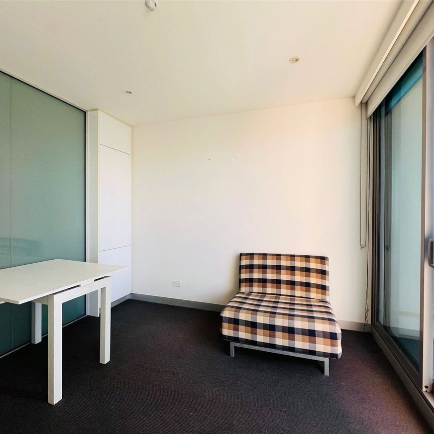 601/53 Batman Street - Photo 1