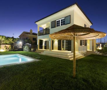 4 Bedroom House with swimming pool, Guia, Cascais - Photo 4