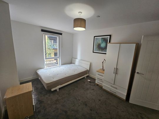 2 Bed Flat, Hoffmans Road, E17 - Photo 1