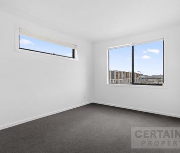 Brand New Double-Storey Home in Mambourin! - Photo 6