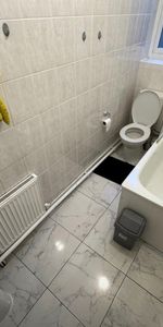 1 Bed Flat, Brecknock Road, N19 - Photo 4