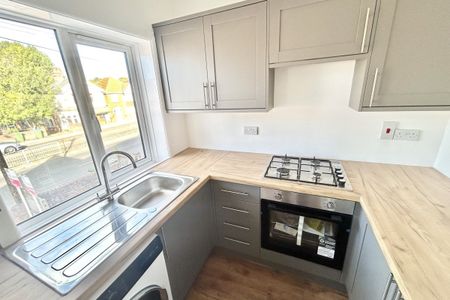 Bitterne Road West - Photo 5