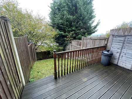 2 bedroom house to rent - Photo 2