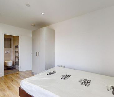 Studio to rent - Photo 3