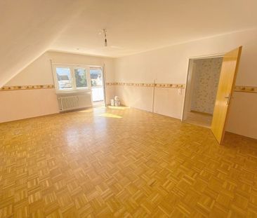 Großzügige 4-Zimmer-Dachgeschosswohnung mit Balkon, Tageslichtbad &... - Photo 6