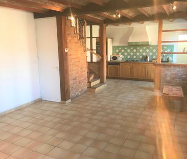 MAISON AVEC 2 CHAMBRES ET COUR + JARDINET - Photo 5