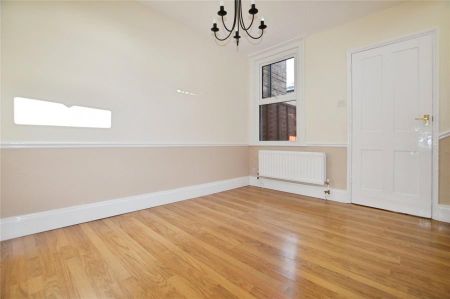 Bishop's Stortford, Hertfordshire - Photo 3