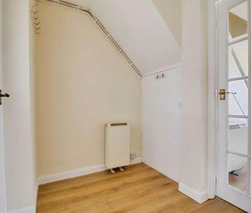 Manor Road, Benfleet, SS7 - Photo 4